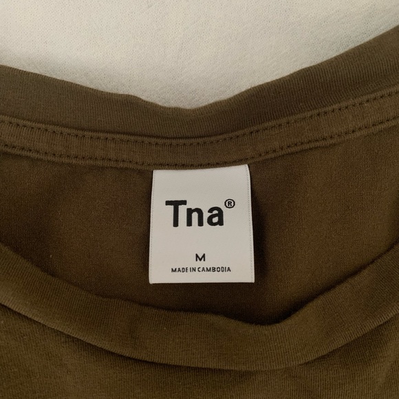 TNAchill cropped tee - Picture 3 of 3